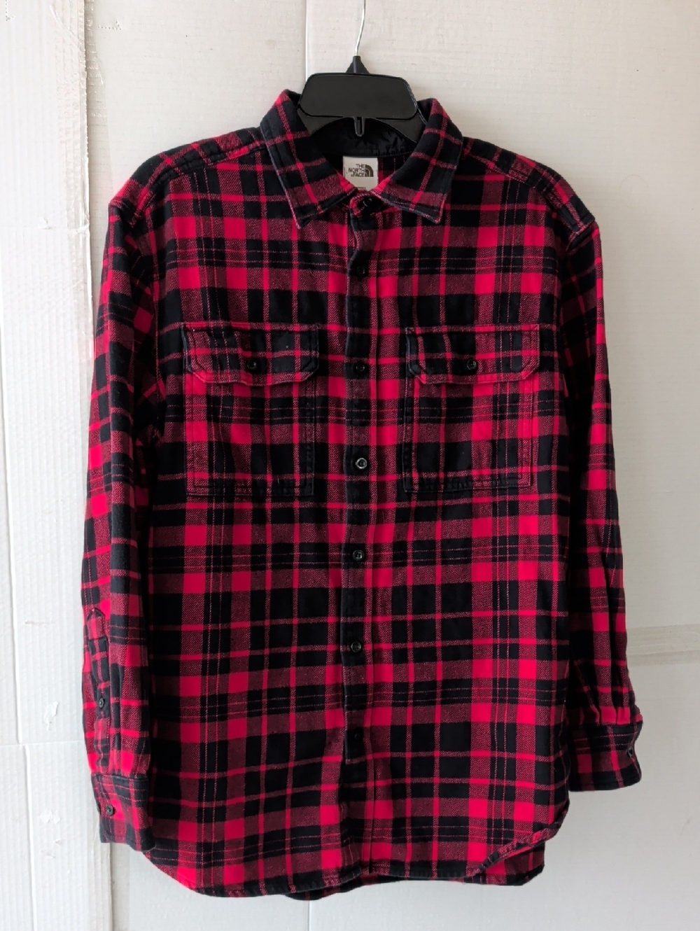 The North Face Men’s Red & Black Plaid Button Up Shirt SZ Medium Thick Cozy